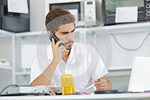 Technician reqesting help from hq