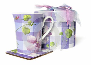 Tecup and gift box
