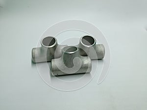 tee iron pipe joints