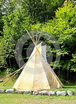 Tee pee