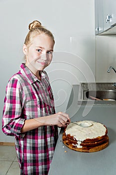 Teen pretty girl make pie ready to eat