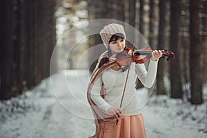 Teenage girl portrait with violin