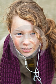 Teenager girl with curly hair