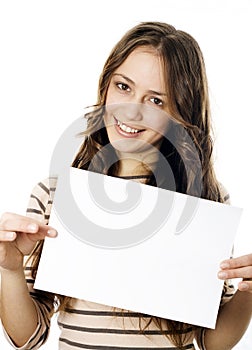 Teenager holding a piece og paper