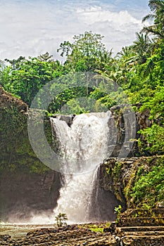 Tegenungan Waterfall photo