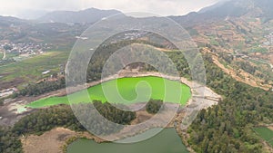 Telaga warna lake at plateau dieng