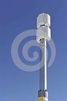 Telecommunication Antenna