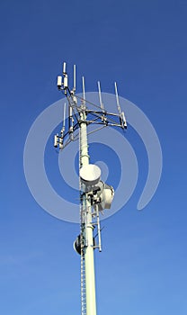 Telecommunication antenna