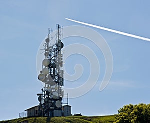 Telecommunication antennas and jet trail