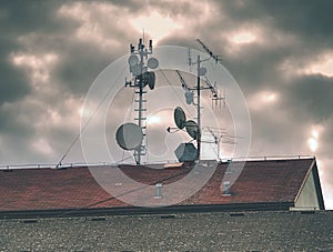 Telecommunication equipment with antennas, satellite dish