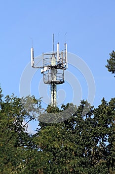 Telecommunication mast