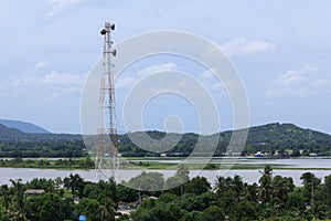 Telecommunication mast
