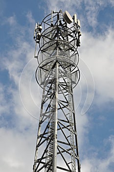 Telecommunication tower