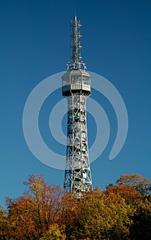 Telecommunications tower