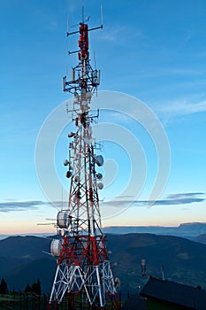 Telecomunications antennas