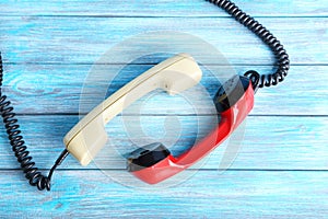 Telephone handsets