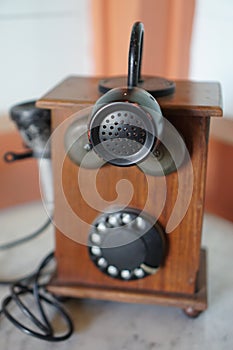 Telephony Mic Model in Vintage Era