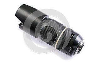 Telephoto zoom lens