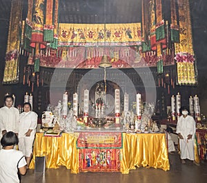 Tempat Suci kiw-Ong-Ea Temple, Trang, Thailand / vegetarian chinese festival