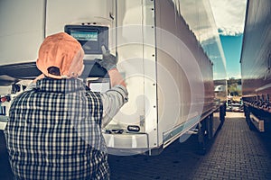 Temperature in Semitrailer