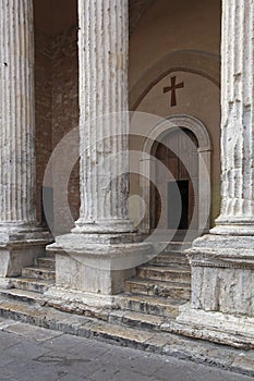 Tempio di minerva and ancient ruins in Assisi