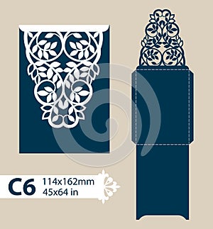 Template congratulatory envelope with carved openwork pattern photo