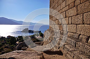 The Temple of Athena in the ancient city of Latmos Heraklia, in the village of KapÄ±kÄ±rÄ±, on the eastern side of Lake Bafa.