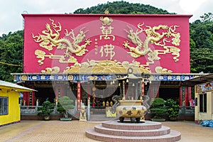 Temple of the 10000 buddhas