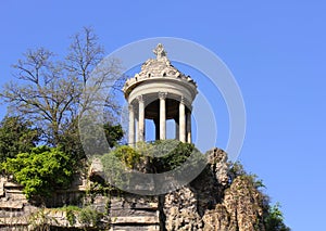 Temple de la Sibylle in Parc des Buttes Chaumont