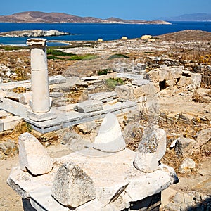 temple in delos greece the historycal acropolis and old ruin si