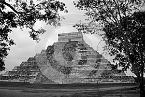 Temple of Kukulcan at Chichen Itza, Mexico