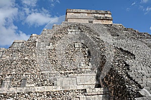 Temple of Kukulkan, pyramid in Chichen Itza, Yucatan, Mexico.