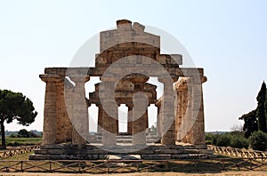 Temple paestum