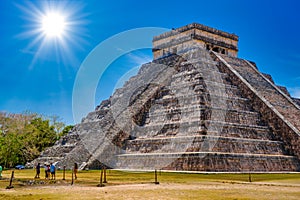 Temple Pyramid of Kukulcan El Castillo, Chichen Itza, Yucatan, Mexico, Maya civilization