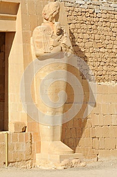Temple of Queen Hatshepsut photo