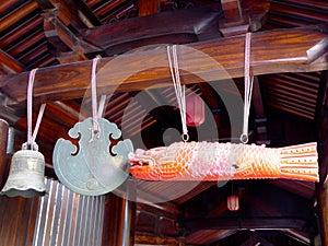 Temple's hanging bell and wooden fish