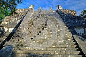 Temple of the Warriors. Chichen Itza, Mexico