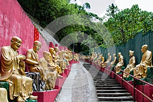 Ten Thousand Buddhas Monastery (Man Fat Sze) photo