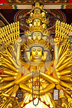 The ten thousand hands buddha statue