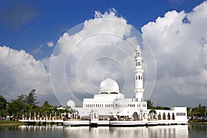 Tengku Tengah Zaharah Mosque photo