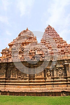 Tenkailasa shrine and Brihadisvara Temple, Gangaikondacholapuram, Tamil Nadu, India.