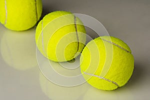 Tenis guľa 