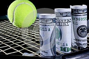 Tennis cash