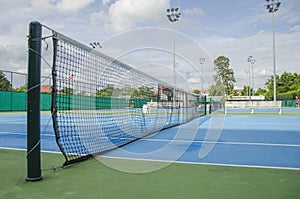 Tennis net