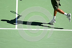 Tennis shadow 08