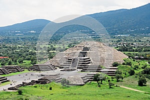Teotihuacan, moon pyramid photo