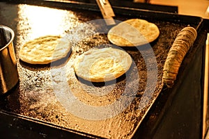 Teppanyaki on the roadside at night