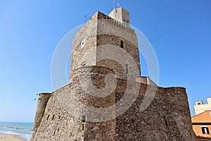 Termoli - Castello Svevo da Via dei Bastioni photo