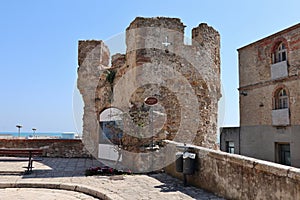 Termoli - Torre Belvedere del XV secolo photo