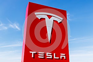 Indianapolis - Circa February 2018: Tesla Motors Local Car Dealership. Tesla designs and manufactures the Model S electric sedan I